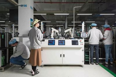 在歌頌新零售的時(shí)代,這座中國(guó)名城更加熱愛(ài)智能制造