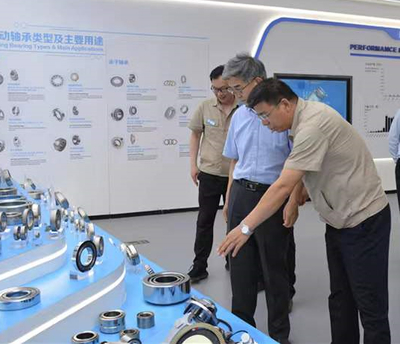 甘肅海林中科科技股份 - 省工信廳調研組一行來我公司調研